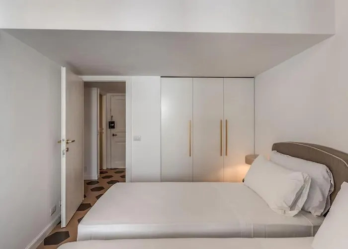 Cisterna 9 * Roma