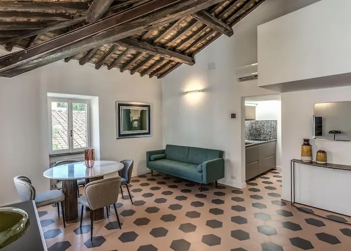 Cisterna 9 * Roma